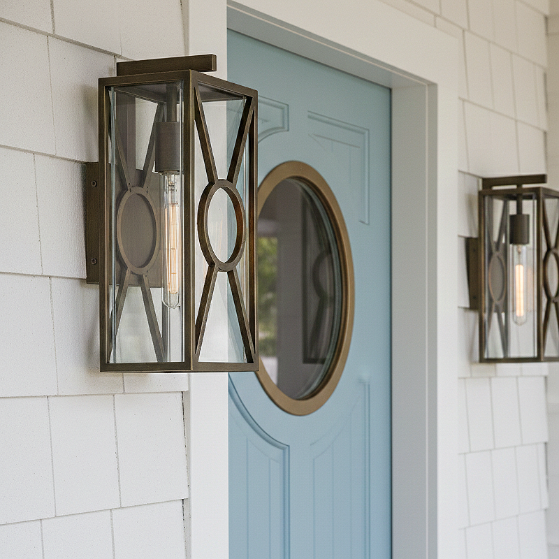 Brixton 1L outdoor lantern - 18370BU